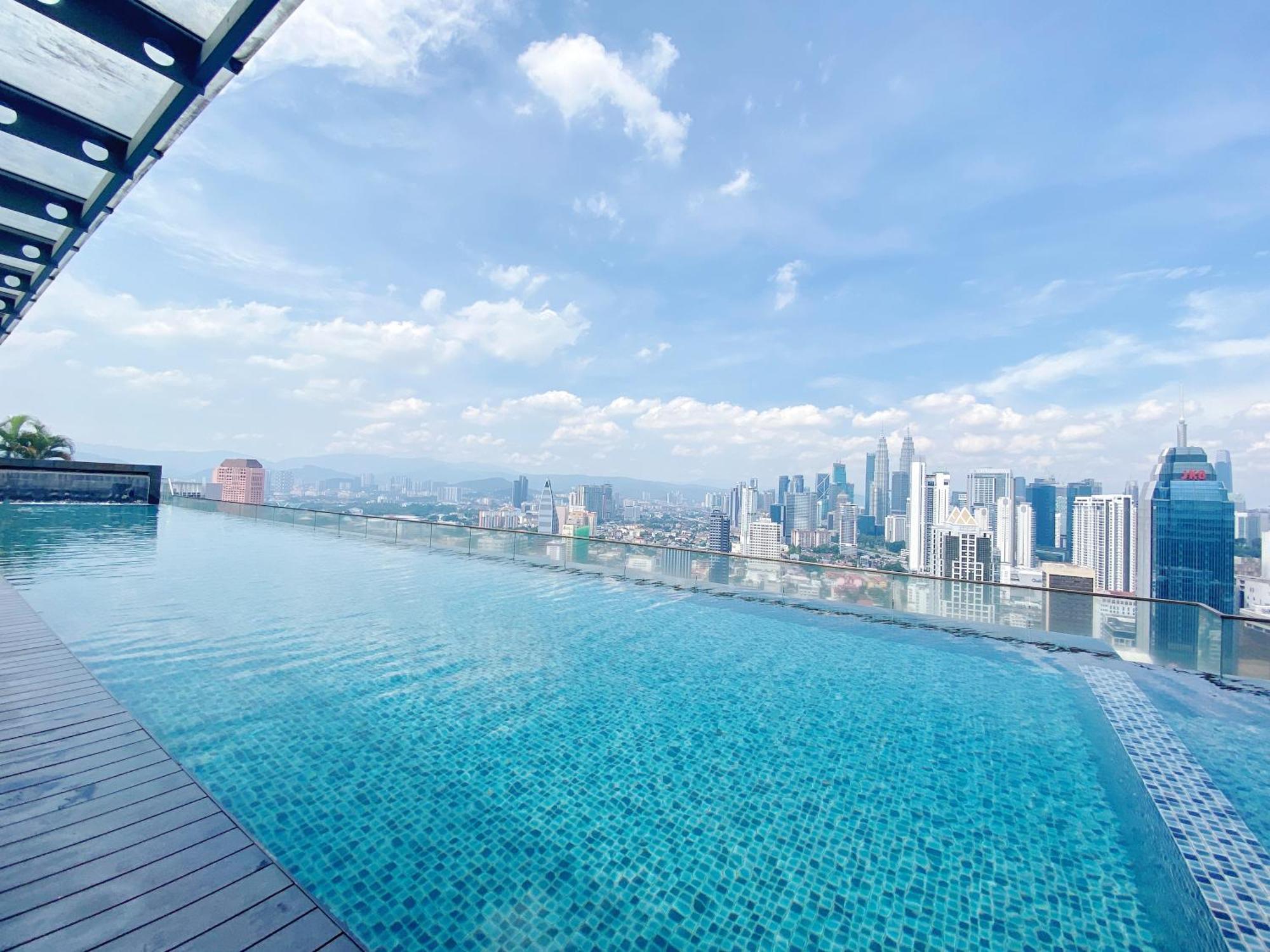 Regalia Residence And Suites By Awesomestay Kuala Lumpur Exterior foto